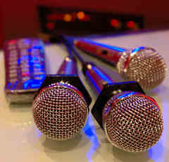 うまく歌えない代償が怖い… カラオケのハミング部分は自分で歌うべきなのか!?