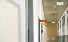 小学校の学級懇談会とは？出席するメリットや参加率はどのくらい？