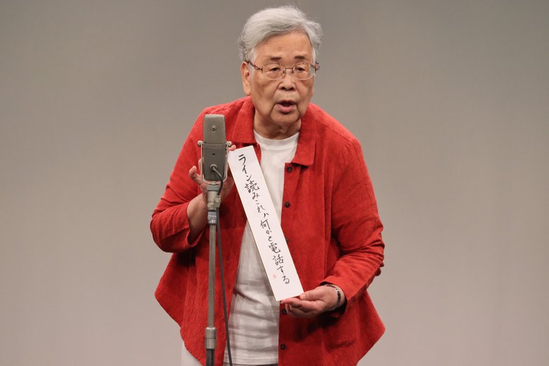 おばあちゃんの漫談シーン