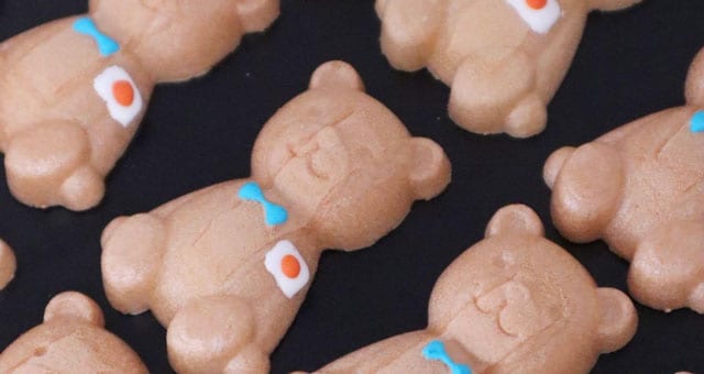 オリンピックの時期限定のくま最中（いと達提供）