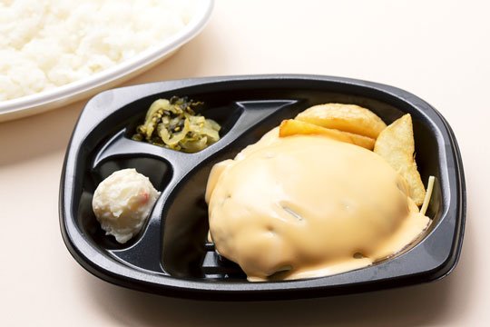 ほっともっとお弁当ランキング3位「4種のこぼれチーズハンバーグステーキ弁当」