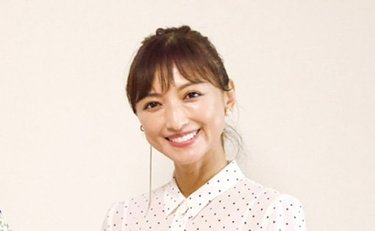 望月理恵アナ「ミステリーハンターと板東英二さんの付き人を両立」衣裳持ちや運転もした下積み時代