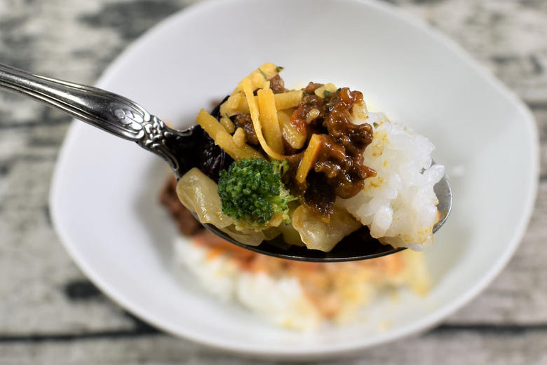 ファミマのおすすめランチ「まぜて食べる！ タコライス」のアップ画像