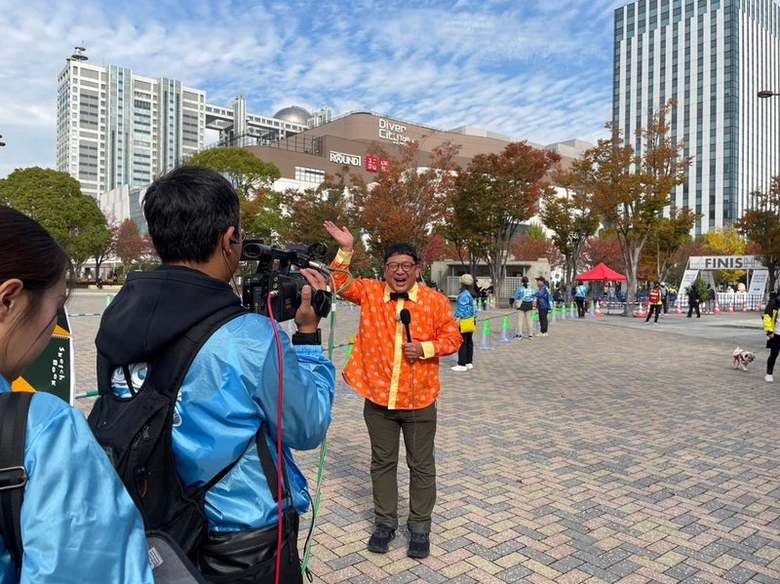 ロケの合間を縫って推し神にあいさつへ行くことも