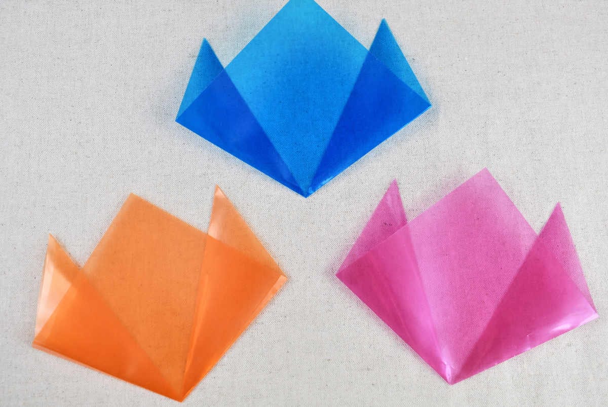 ダイソー 透明おりがみ いつもの鶴がアートに インテリアとしても使えそう Chanto Web ダイソー 透明おりがみ いつもの鶴がアートに インテリアとしても使えそう Chanto Web
