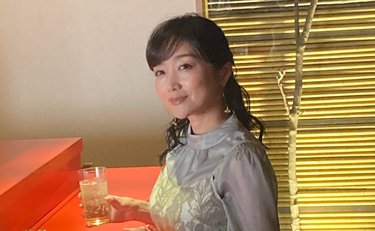 佐藤江梨子「もっと相手を喜ばせなきゃ…」365日のうち300日水着だった、グラビア時代の本音と葛藤