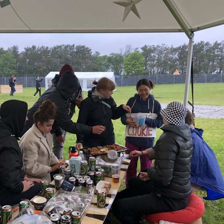 デンマークでの市民の選挙活動の様子