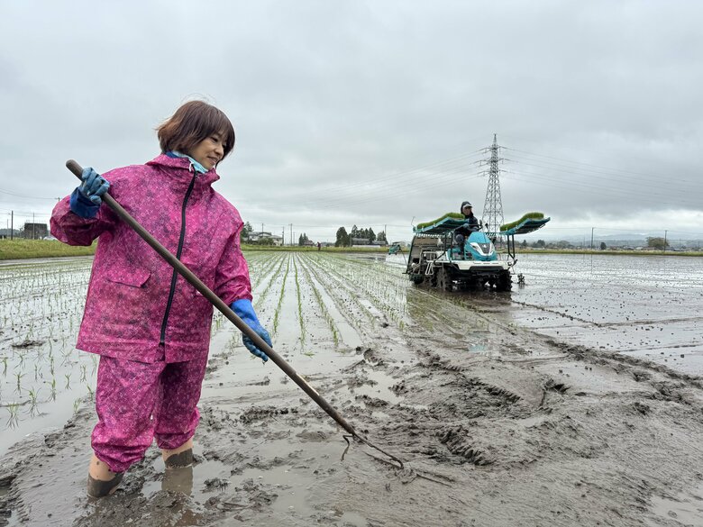 旦那さんの実家の米づくりに参加することがライフワークになっているそう