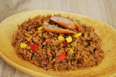 アメリカ発祥の炊き込みご飯!? ファミマ「ミニジャンバラヤ」は初めて食べた人でもハマる！