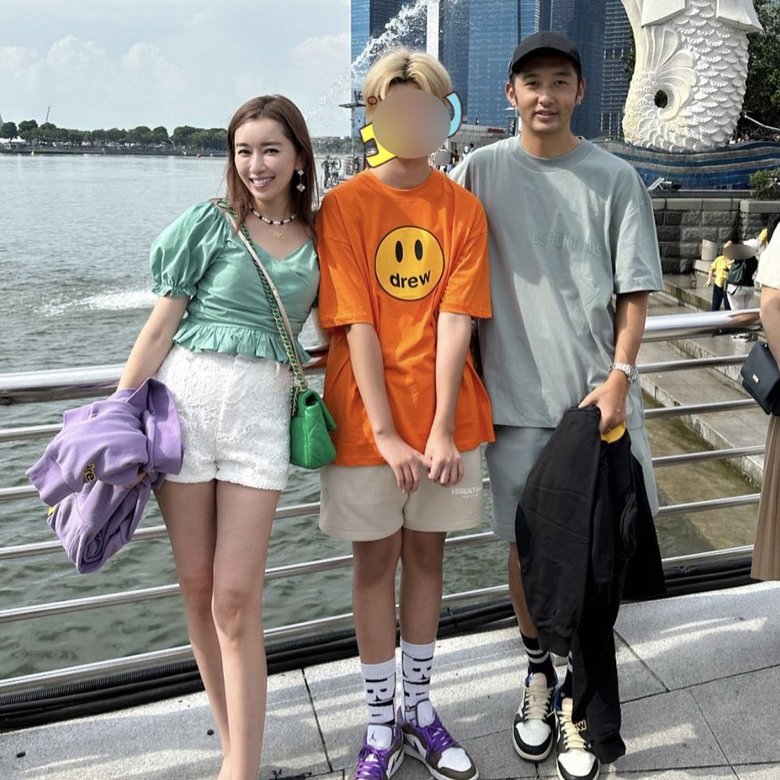 2023年マレーシアにて家族3人のショット