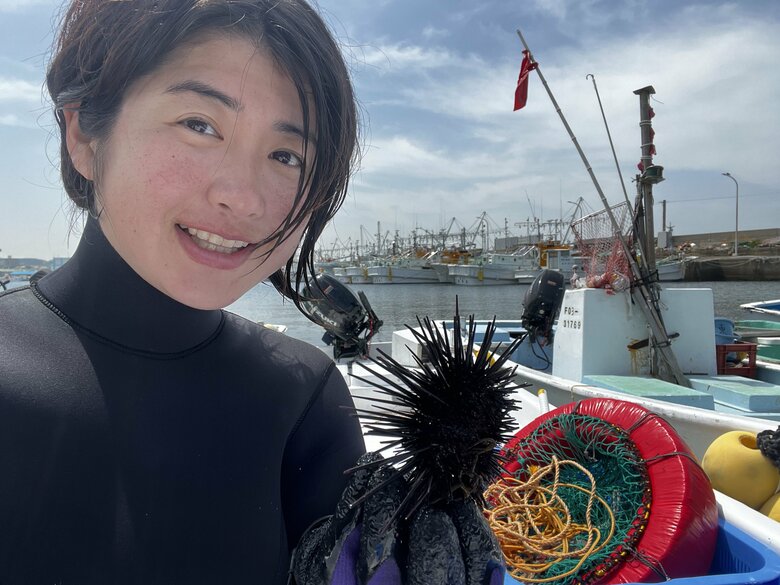 高校の生物教師から海女に転身した本田さん