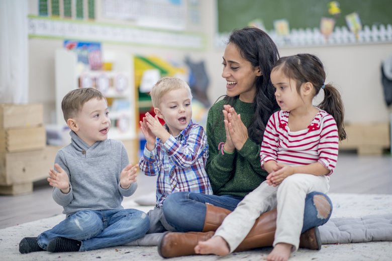 iStock.com/FatCamera