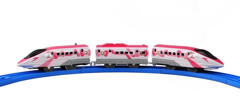 （C）TOMY （C）1979,2018 SANRIO CO.,LTD. JR西日本商品化許諾済