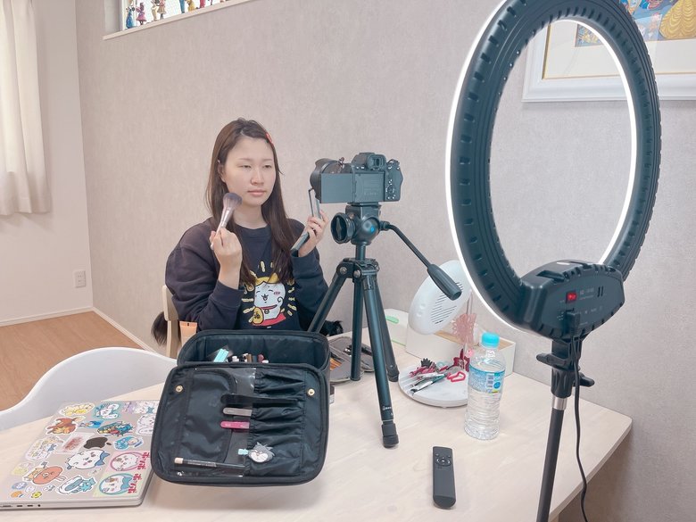 自宅兼撮影スタジオで撮影しています