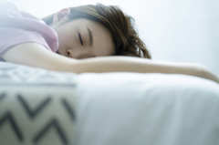 無意識な「口呼吸」が風邪を引き起こす!?克服するには…