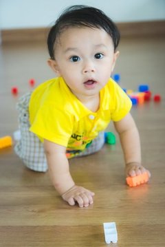 ハイハイ期のわが子を危険から守れ！ママたちの使えるアイデア