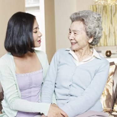 国際結婚に〝嫁姑問題〟はある!? 夫が外国人の妻「義実家との関係」を聞いたら…