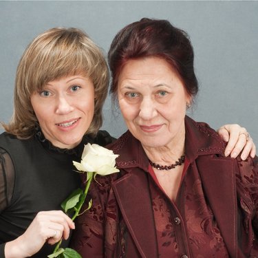 「記念日はあえて◯◯で贈り物する」大っ嫌いな姑と上手に距離をとる方法