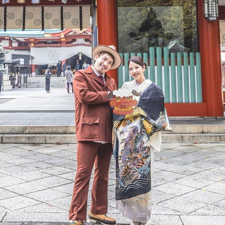 「衣装も決まってます！」お子さんのお宮参りでの家族写真