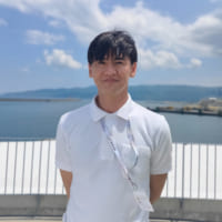 PROFILE　川上高広さん観光振興課観光振興係長。1995年に旧新穂村役場で採用。2017年から観光振興課に所属。観光客の滞在時間を延ばす取組みである滞在促進事業を担当する。