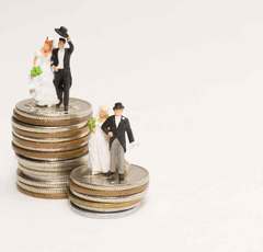 結婚時の貯金額はいくら？意外と100万円未満が多数派