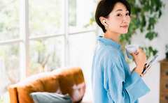 芸能人の私生活に参加!?話題のClubhouseってどうやるの？