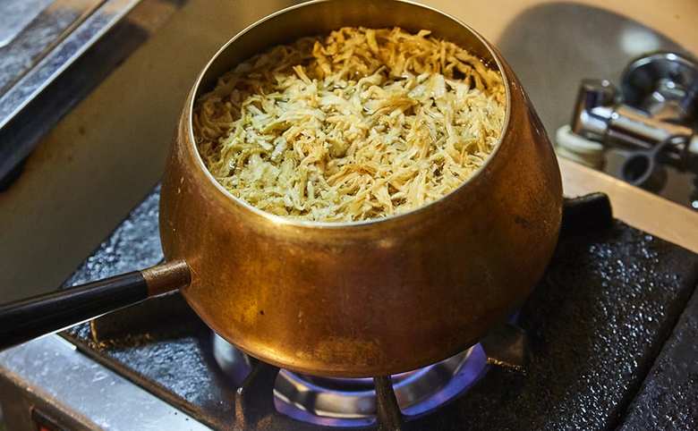 切り干し大根は、サッと水洗いし、好みの硬さにゆでる。ザルに上げてあら熱をとり、水けを絞る。きゅうりはせん切りにし、塩適量（分量外）でもみ、水けを絞る。かに風味かまぼこは食べやすい大きさに割く。
※ゆでることで傷みにくくなる。