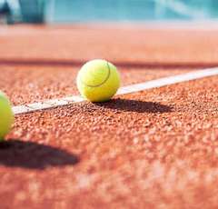 5時起きで休みなし!? 中1女子が「疲れた…」とこぼす部活のブラック化