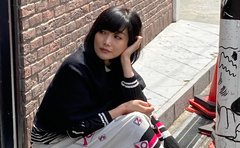 佐藤江梨子「グラビアから服を着る仕事が増えて…」次のキャリアを前に抱いた不安