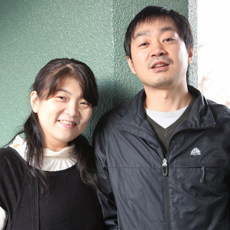 妻の睦さんと清水浩司さん