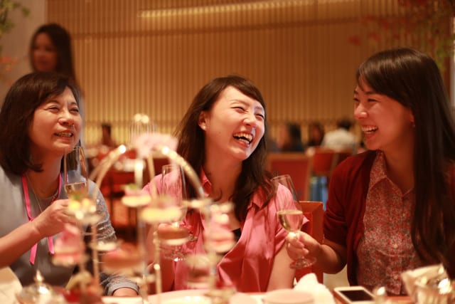 乳がんの診断から5年をお祝いするKokoさん（本人提供）　