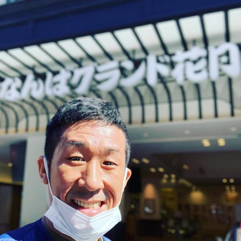 今は芸人として足元を見ながら頑張る日々