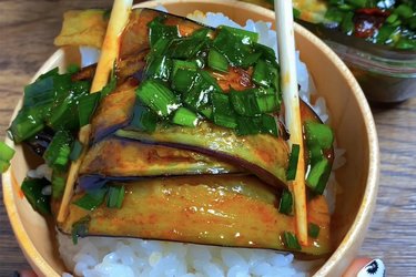 ウマすぎ注意報発令！のなす料理「ご飯が瞬く間に消えた」