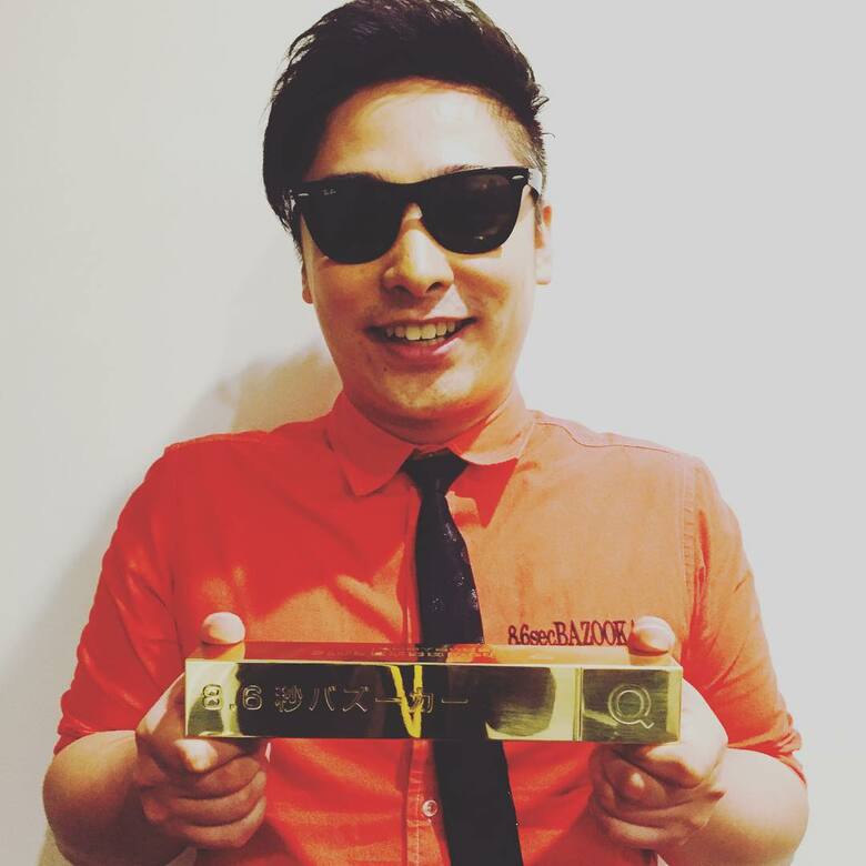 2015年「8.6秒バズーカ―」は大ブレイク。検索数が急上昇した人に送られるYahoo!検索大賞「お笑い部門」に選ばれた