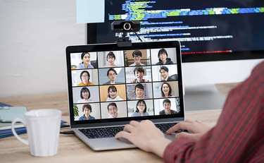 「長時間労働できる人間は偉い！」と考える人はなぜ生き残れないのか