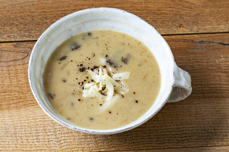 スープストックトーキョーのオニオンクリームポタージュ