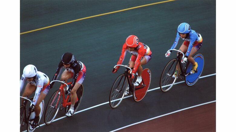 ガールズケイリンのプロ1期生として女子選手の最高齢50歳でデビュー