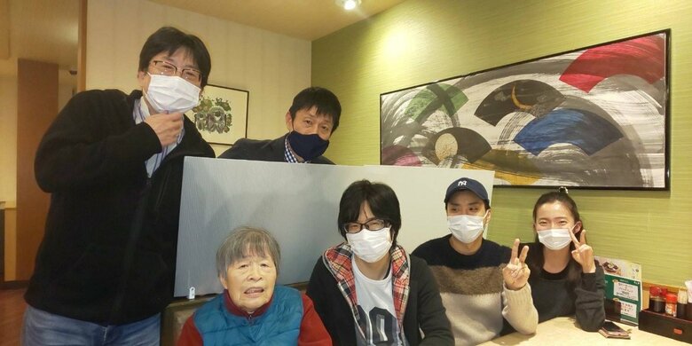 山田さんのお兄さんや孫たちが集合したときの写真