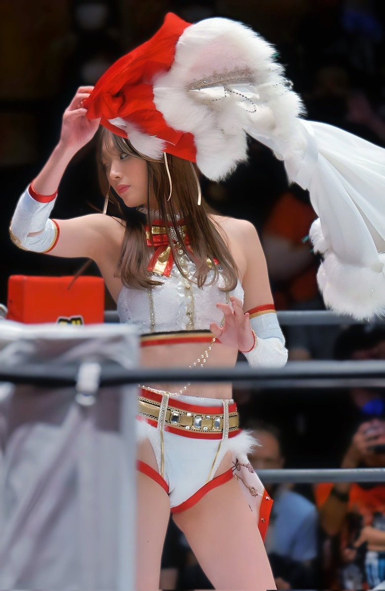 ガウンを脱いで、いざ試合へ