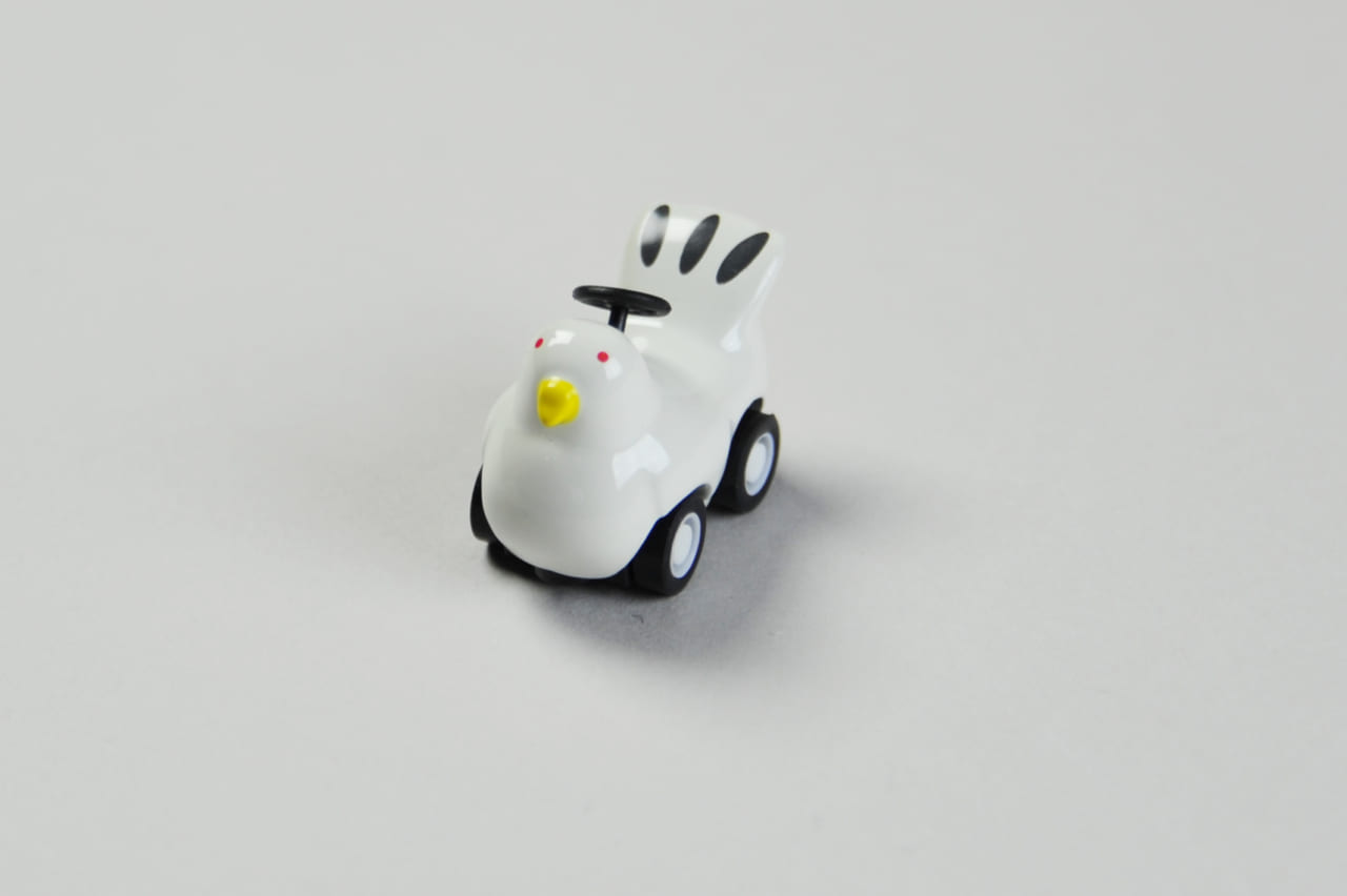 「ハトカー」の車部分