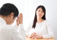 どこまで従わなきゃいけないの？ 姑たちに我慢できないという女性の告白