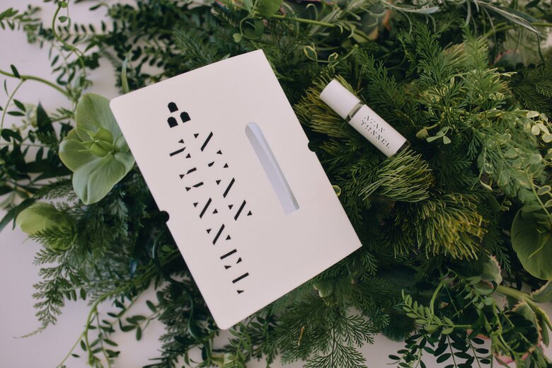 平山あやさんのブランド「AYAN TUNEL」のアロマオイル