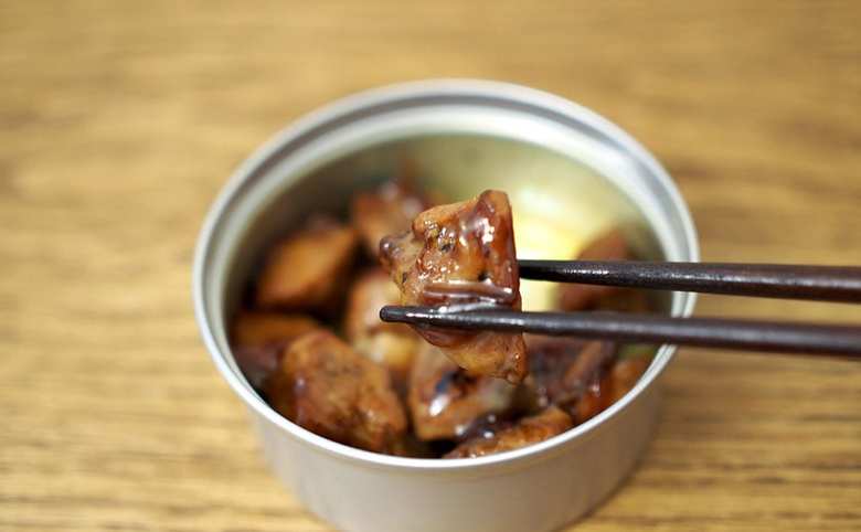 ▲「缶つま 北海道産 鶏ぼんじり 直火焼」は40g入りで希望小売価格500円