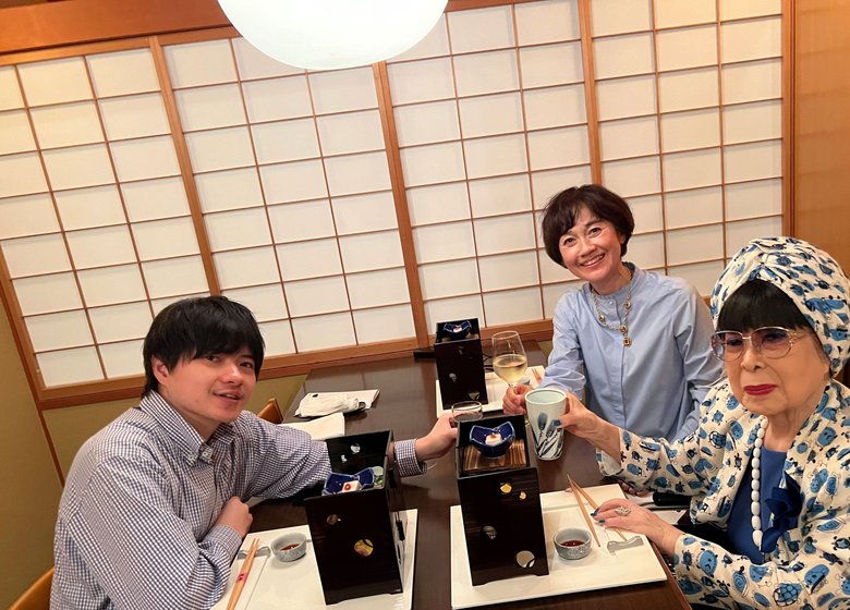 『徹子の部屋』収録後に　桂由美さんと山本さんの息子さんと