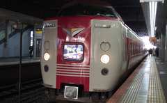 岡山駅は昭和レトロな列車の宝庫!?在来線を探索！