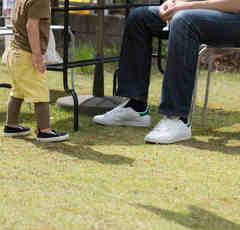 夫の育児ノイローゼ体験談。男性が抱える育児のお悩みで最も多いのは？