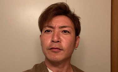 つるの剛士（49）「かつてのおバカタレントが現在大学4年生」5人の子育てをしながら44歳で幼児教育を学び始めたわけ