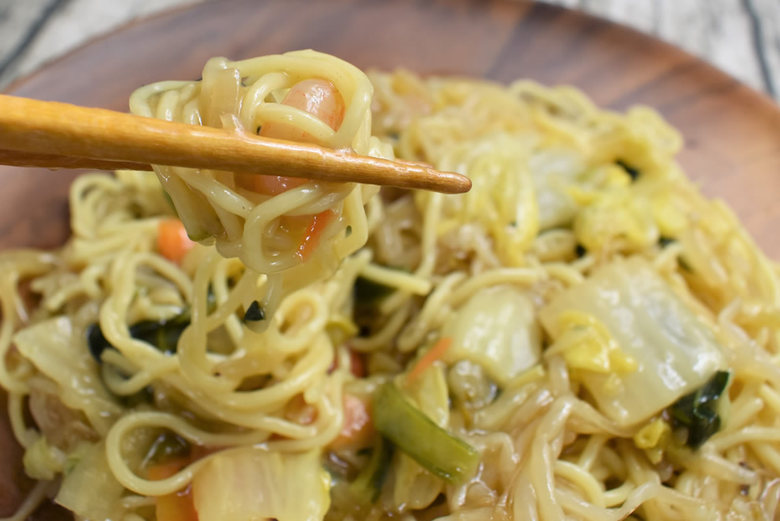 ファミマのおすすめランチ「あんかけ焼そば」の食レポ画像