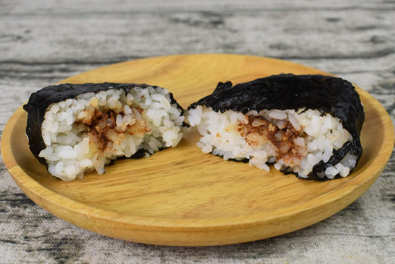 ファミマのおすすめおにぎり４「おむすびセット」の画像４