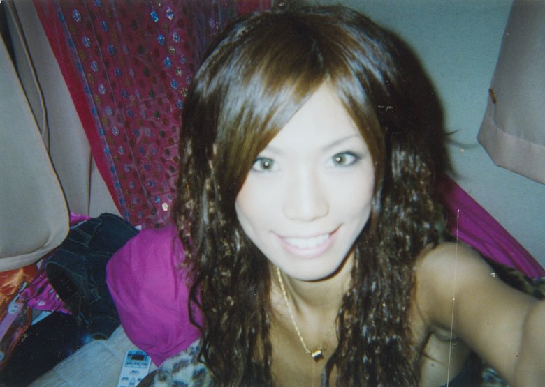 ギャルメイクの紺野さん